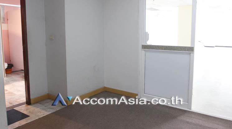7  Studio Office Space For Rent in Sathorn ,Bangkok BTS Chong Nonsi - BRT Arkhan Songkhro at JC Kevin Tower AA17415